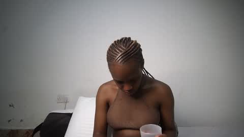 dollberry online show from December 2024 01:07:02 AM