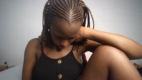 dollberry online show from February 2025 01:45:01 AM