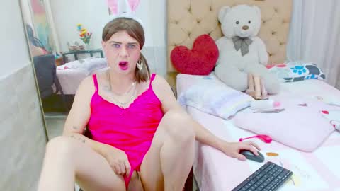 ilona online show from January 2026 05:01:02 AM