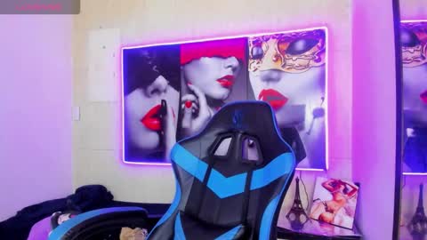 dolly_boob online show from January 2026 04:48:01 AM