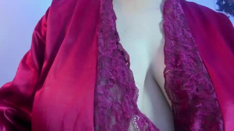 Snapshot of dolly_zoe chatting on June 2026 05:49:02 AM Call me Zoe online show from June 2026 05:49:02 AM