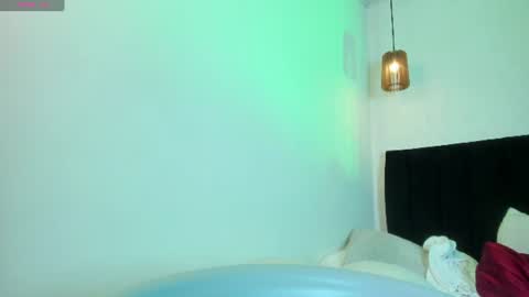 Snapshot of dolly_zoe chatting on June 2026 12:42:01 PM Call me Zoe online show from June 2026 12:42:01 PM