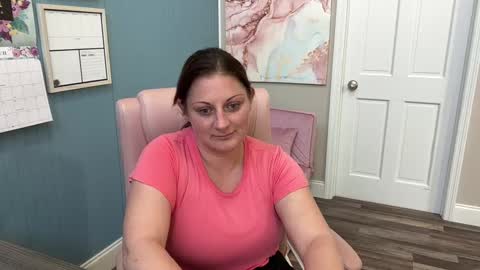 Snapshot of dollydimplez chatting on March 2025 06:00:02 PM Dolly online show from March 2025 06:00:02 PM