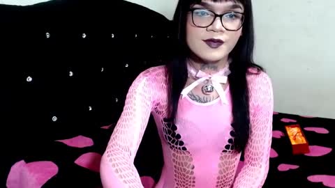dollymoniee online show from March 2026 02:13:01 AM