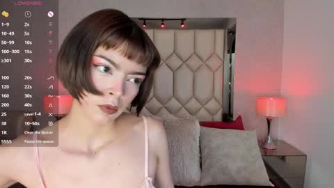 Snapshot of dolyconor chatting on June 2026 08:44:01 PM Dolly online show from June 2026 08:44:01 PM