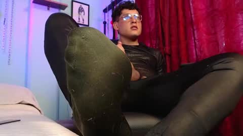 Snapshot of dom2travelers_sm chatting on October 2025 02:54:01 PM Diego Castell online show from October 2025 02:54:01 PM