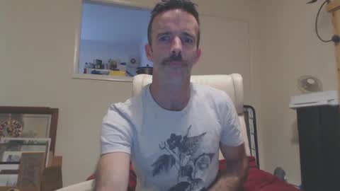 Dombol online show from November 2025 11:43:01 AM