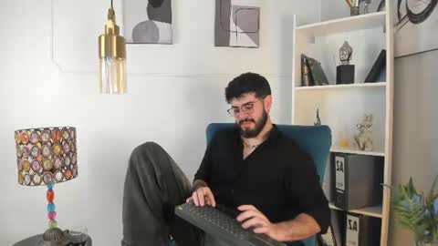 Snapshot of domboy_ chatting on June 2026 08:00:02 PM domboy online show from June 2026 08:00:02 PM