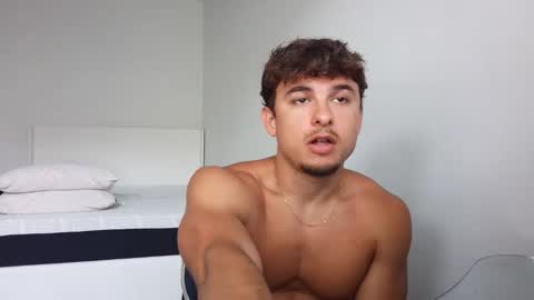Dom online show from April 2026 04:20:02 PM