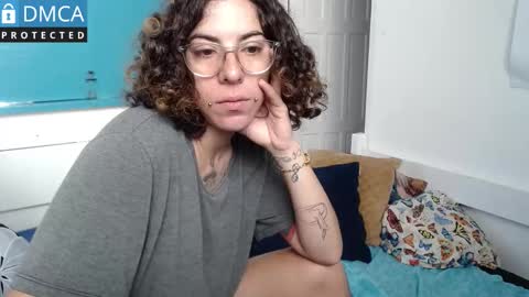 Snapshot of domenica_dos_ouros chatting on December 2025 09:38:01 AM sweet domme online show from December 2025 09:38:01 AM