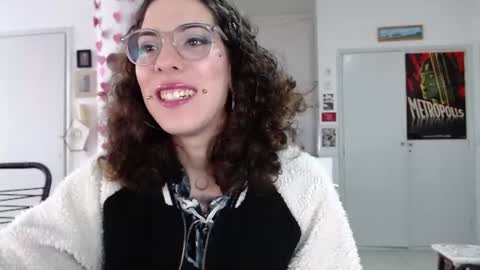 Snapshot of domenica_dos_ouros chatting on June 2026 07:01:02 PM sweet domme online show from June 2026 07:01:02 PM