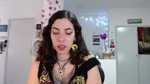 Snapshot of domenica_dos_ouros chatting on July 2026 06:36:01 PM sweet domme online show from July 2026 06:36:01 PM