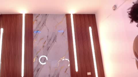 domenica online show from April 2026 01:00:02 PM