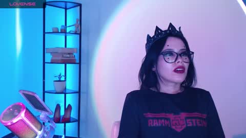 Mistress online show from October 2025 05:20:02 PM