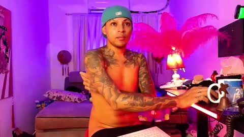 jjhoy online show from November 2025 07:58:01 AM