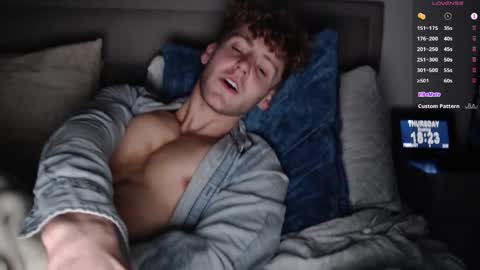 Alex...  online show from February 2026 06:23:01 PM