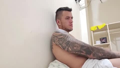 dominic online show from January 2025 08:11:01 PM