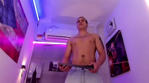 DOMI online show from April 2026 03:29:02 AM