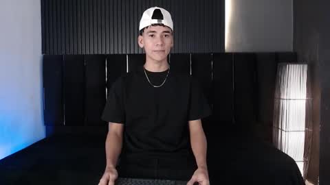 Dominic online show from March 2026 01:12:02 AM