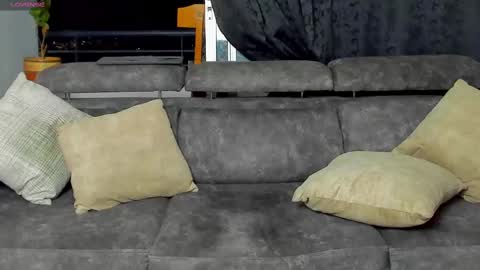 SANTI  independent model online show from February 2025 01:33:01 AM