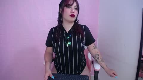   online show from October 2025 01:30:01 PM