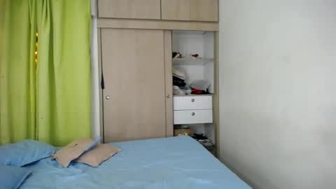 Snapshot of dominic_sofia chatting on June 2026 11:29:02 PM dominic_sofia online show from June 2026 11:29:02 PM