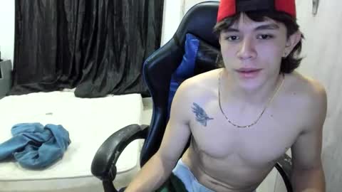 Snapshot of dominic_xl chatting on November 2025 11:18:02 PM dominic_xl online show from November 2025 11:18:02 PM