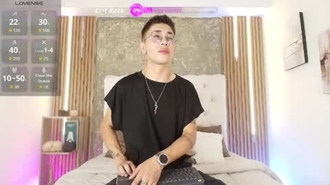 Snapshot of dominik_blake chatting on April 2026 08:17:02 PM Dominik online show from April 2026 08:17:02 PM