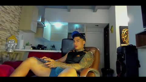 Only fans Ronnie col---InstaRonniecolleman  online show from October 2025 02:22:02 AM