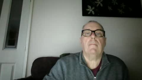 Snapshot of domjolly08 chatting on December 2025 02:59:02 PM David uk online show from December 2025 02:59:02 PM