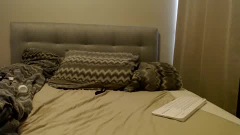 Snapshot of domnorwegian chatting on April 2026 09:47:01 AM domnorwegian online show from April 2026 09:47:01 AM