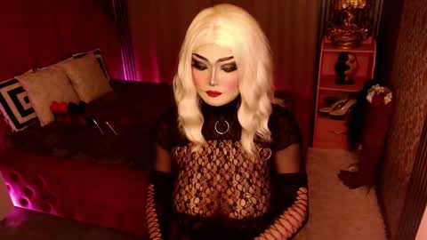      online show from December 2024 06:35:01 AM