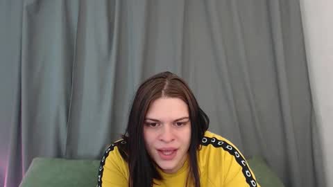 dona_mafia online show from November 2025 11:51:01 PM