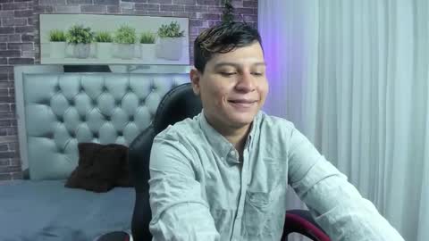 dondanys online show from October 2025 07:36:02 PM