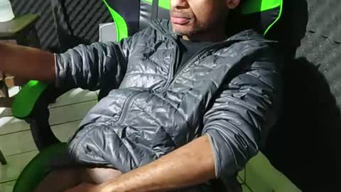 Snapshot of dondiego5511 chatting on June 2026 12:11:02 AM dondiego5511 online show from June 2026 12:11:02 AM