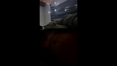 donjohnsonjklol online show from November 2025 12:17:01 PM