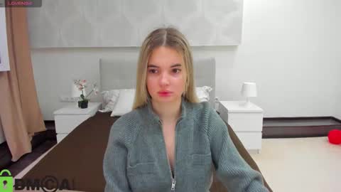 Donna On GMT2 Mon-Fri 3-9 AM online show from February 2026 11:47:02 PM