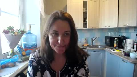 Snapshot of donnalimadonna chatting on January 2025 09:30:02 AM Tatiana 43 curvy sexy body and Joanna redhead 39 years online show from January 2025 09:30:02 AM