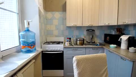 Snapshot of donnalimadonna chatting on January 2025 09:06:02 AM Tatiana 43 curvy sexy body and Joanna redhead 39 years online show from January 2025 09:06:02 AM