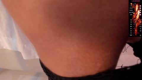 Snapshot of donnapaul_ chatting on January 2025 03:31:02 PM Paula DiazGMT-5 0730 - 1400 online show from January 2025 03:31:02 PM