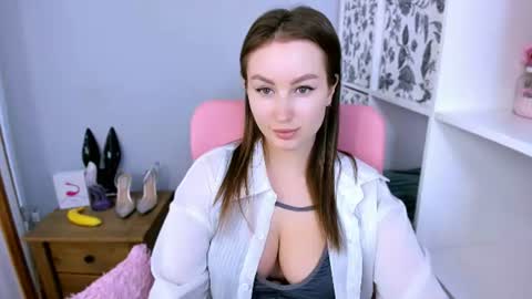 DonnaSensual online show from July 2026 12:09:01 PM