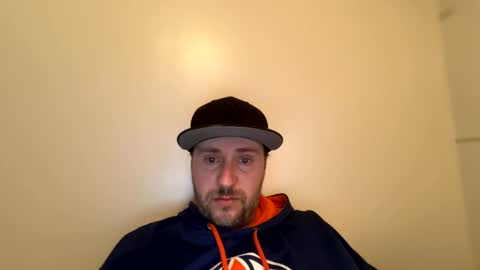 Snapshot of donny8172 chatting on November 2025 12:10:02 AM donny8172 online show from November 2025 12:10:02 AM