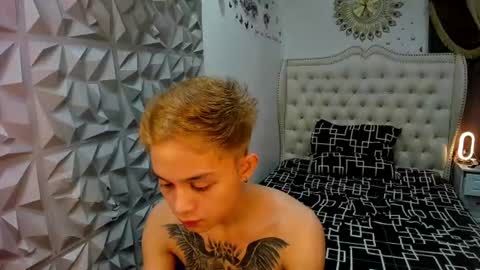 Snapshot of donromano_ chatting on July 2026 06:00:01 AM Don Romano online show from July 2026 06:00:01 AM