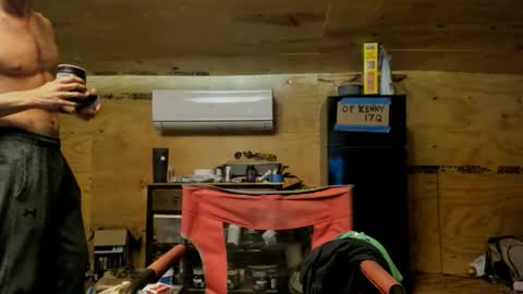 Snapshot of dontjumpoffthebridge chatting on April 2026 01:55:02 AM dontjumpoffthebridge online show from April 2026 01:55:02 AM