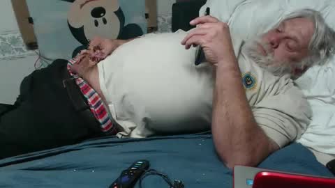 Snapshot of doouugcumming chatting on January 2025 09:40:01 PM cummingdoouug online show from January 2025 09:40:01 PM