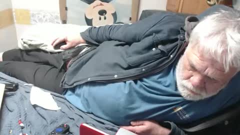 cummingdoouug online show from January 2026 03:20:02 AM