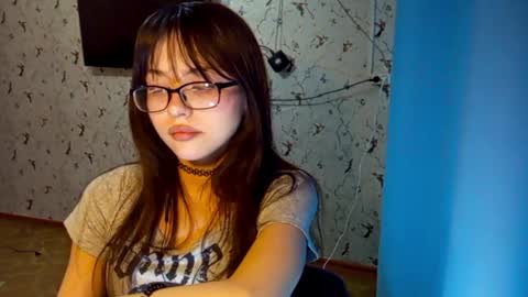 Snapshot of doretharuschak chatting on May 2026 11:08:02 AM Aimi online show from May 2026 11:08:02 AM