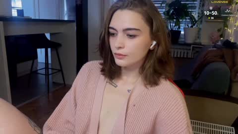 Snapshot of dorfmatratze_ chatting on January 2025 09:00:01 AM Alice online show from January 2025 09:00:01 AM