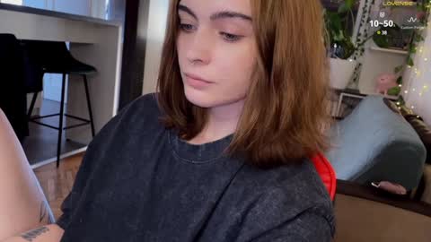 Snapshot of dorfmatratze_ chatting on January 2025 12:19:02 PM Alice online show from January 2025 12:19:02 PM