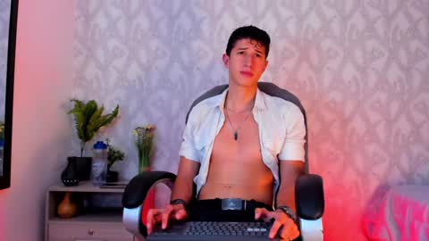 dorian_mystery online show from January 2025 01:45:01 AM